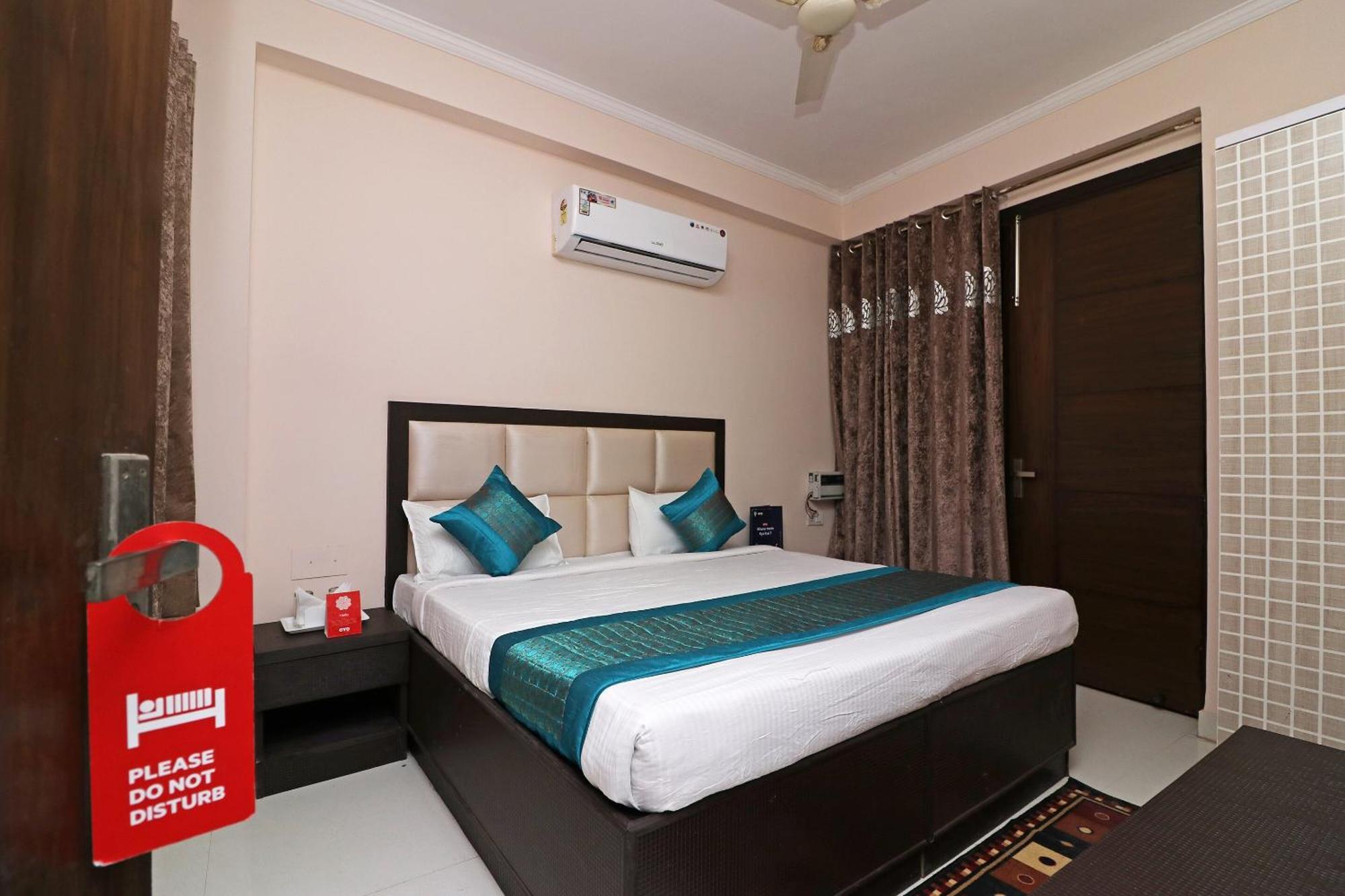Hotel O Avalon Palace New Delhi Exterior photo
